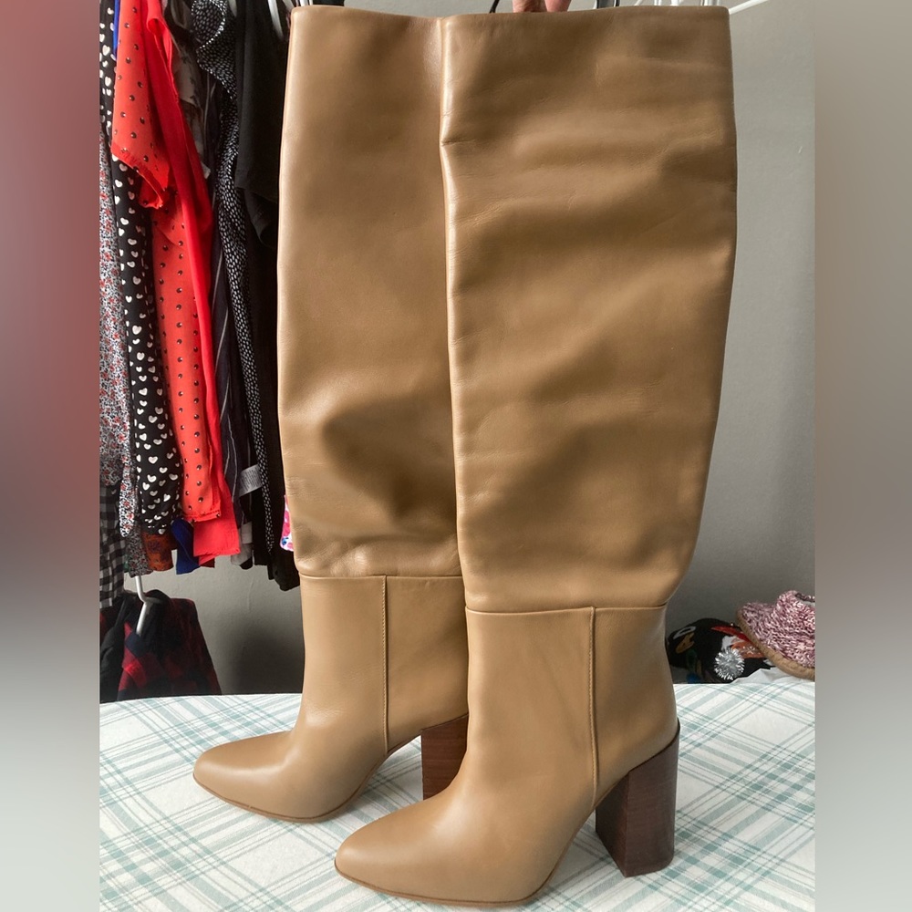 Zara tan knee high boots size 37EUR. 6.5US NWT